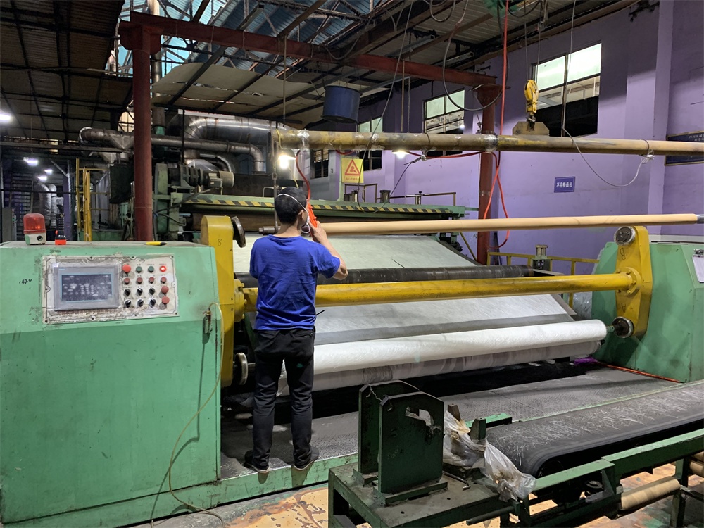 fiberglass mat production